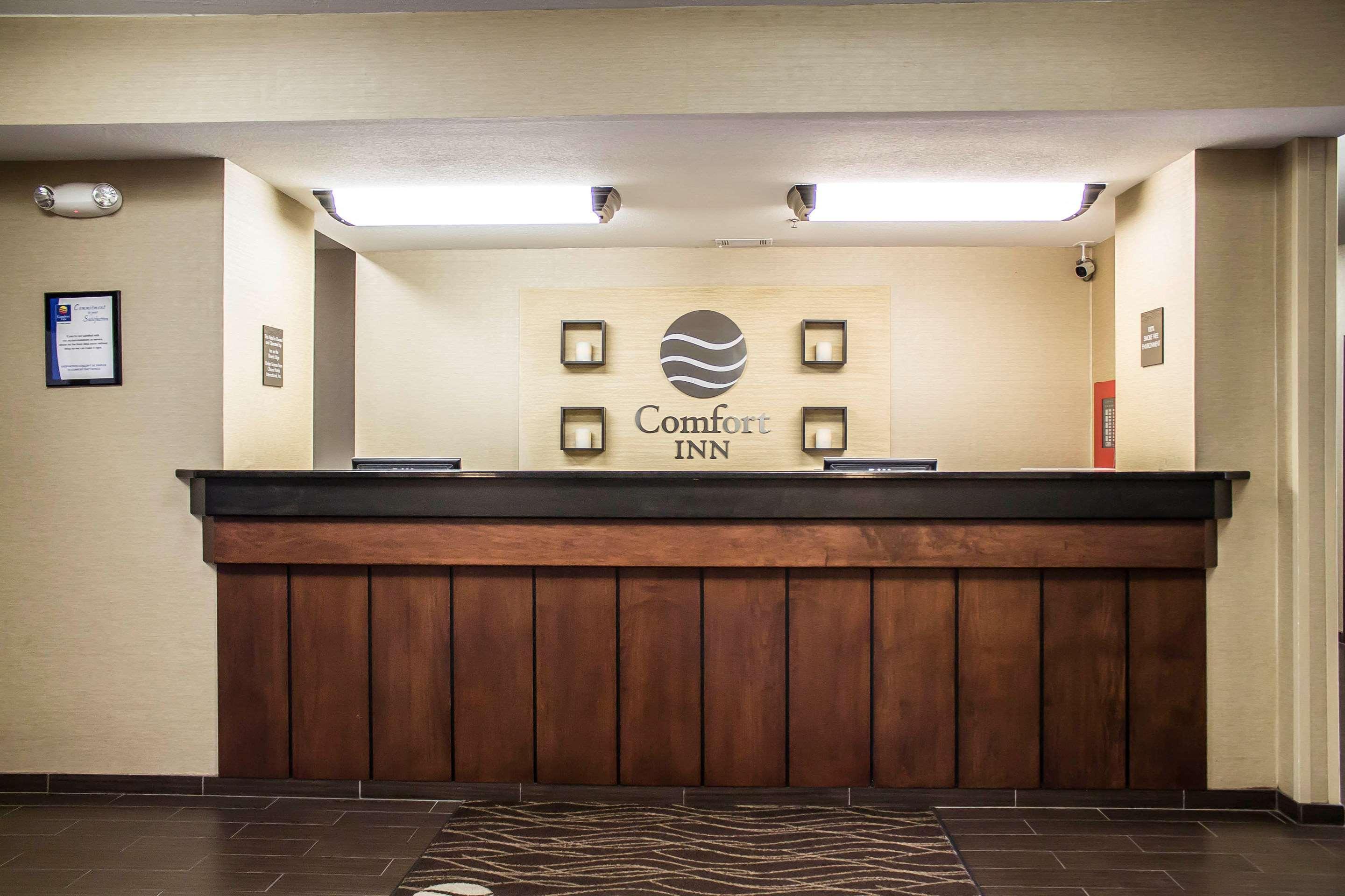 Comfort Inn River'S Edge Huron Buitenkant foto